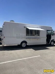 2010 Mt45 All-purpose Food Truck Concession Window Texas Diesel Engine for Sale