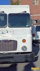 2010 Mt45 All-purpose Food Truck Floor Drains New York Diesel Engine for Sale