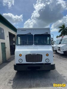 2010 Mt45 All-purpose Food Truck Insulated Walls New York Diesel Engine for Sale