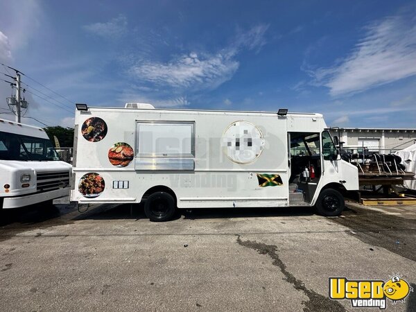 2010 Mt45 All-purpose Food Truck New York Diesel Engine for Sale