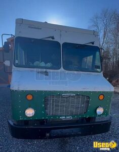 2010 Mt45 All-purpose Food Truck Prep Station Cooler Tennessee Diesel Engine for Sale
