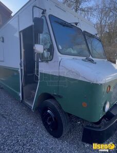 2010 Mt45 All-purpose Food Truck Tennessee Diesel Engine for Sale