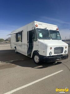 2010 Mt45 All-purpose Food Truck Texas Diesel Engine for Sale
