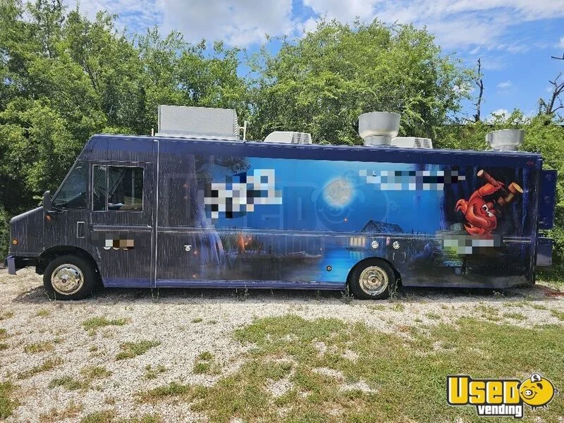 2010 Mt45 All-purpose Food Truck Texas Diesel Engine for Sale