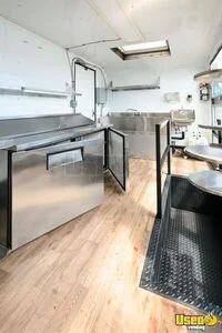 2010 Nqr Pizza Food Truck 23 California Diesel Engine for Sale