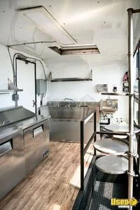 2010 Nqr Pizza Food Truck Triple Sink California Diesel Engine for Sale
