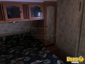 2010 Passport Ultra Lite Rv Trailer Other Mobile Business Exterior Lighting California for Sale