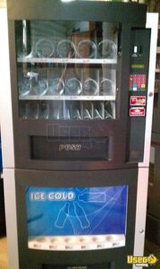2010 Rs 800/850 & Seaga Vending Combo West Virginia for Sale