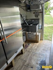 2010 S-16 Kitchen Food Trailer Awning Texas for Sale