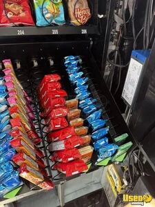 2010 Seaga Vending Combo 5 California for Sale