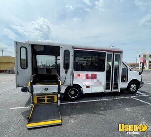2010 Shuttle Bus Air Conditioning Florida for Sale
