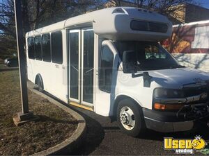 2010 Shuttle Bus New York Gas Engine for Sale