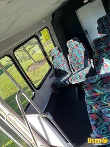 2010 Shuttle Bus Shuttle Bus 11 Ohio Gas Engine for Sale