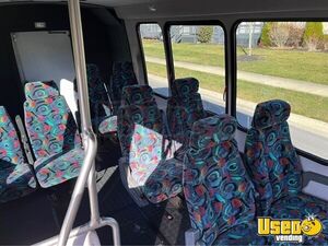 2010 Shuttle Bus Shuttle Bus 9 Ohio Gas Engine for Sale