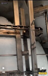 2010 The Hut Twice The Ice Vending Machine 13 Louisiana for Sale