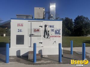 2010 The Hut Twice The Ice Vending Machine 3 Louisiana for Sale