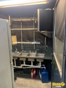 2010 Ut Kitchen Food Truck Concession Trailer Flatgrill Texas for Sale