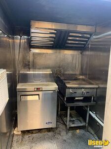 2010 Ut Kitchen Food Truck Concession Trailer Triple Sink Texas for Sale