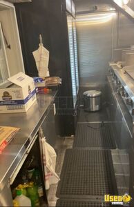 2010 W62 All-purpose Food Truck Concession Window Connecticut Diesel Engine for Sale