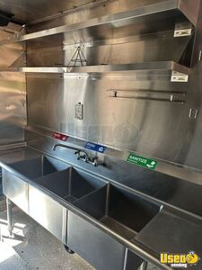 2010 W62 All-purpose Food Truck Exhaust Hood California Diesel Engine for Sale