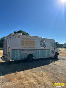 2010 W62 All-purpose Food Truck Stainless Steel Wall Covers California Diesel Engine for Sale