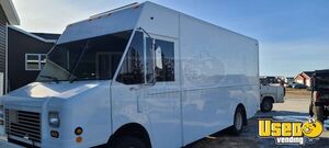 2010 W62 Stepvan North Dakota Gas Engine for Sale