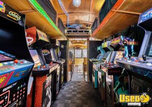 2010 Xb Party / Gaming Trailer Air Conditioning Texas Diesel Engine for Sale