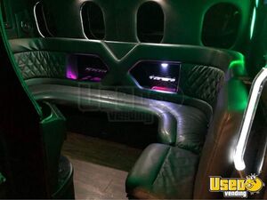 2011 2500 Party Bus Multiple Tvs Florida Diesel Engine for Sale