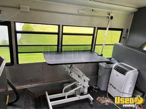2011 3500 Express Pet Care / Veterinary Truck Generator New York Diesel Engine for Sale