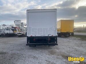 2011 Box Truck 8 Missouri for Sale