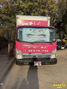 2011 Box Truck Mobile Hair & Nail Salon Truck Interior Lighting Texas Diesel Engine for Sale