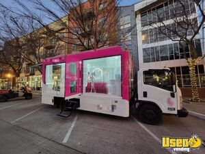 Turnkey - 2011 Isuzu Mobile Blow Dry Bar Truck Hair Salon on Wheels for Sale in Texas!