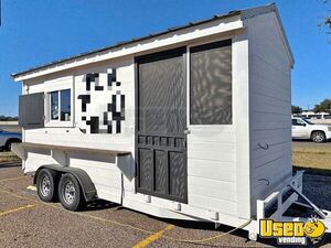 2011 C5 Concession Trailer Texas for Sale