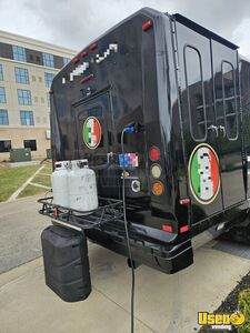 2011 Duramax All-purpose Food Truck Insulated Walls Arkansas Diesel Engine for Sale