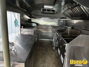 2011 E-350 All-purpose Food Truck Cabinets Florida Gas Engine for Sale