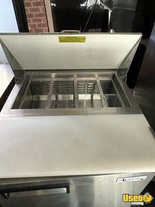 2011 E-350 Econoline Ice Cream Truck Breaker Panel Tennessee Gas Engine for Sale