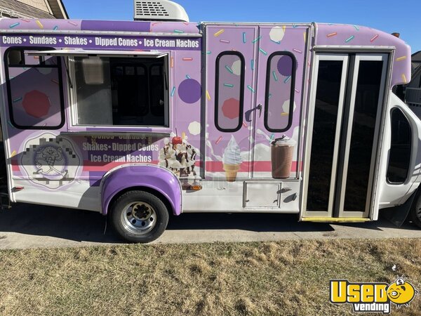 2011 E-350 Econoline Ice Cream Truck Tennessee Gas Engine for Sale