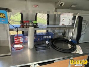 2011 E-350 Econoline Ice Cream Truck Triple Sink Tennessee Gas Engine for Sale