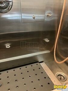 2011 E350 Pet Care / Veterinary Truck Additional 6 Ohio Gas Engine for Sale