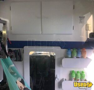 2011 E350 Pet Care / Veterinary Truck Generator Florida Gas Engine for Sale