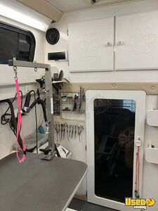 2011 E350 Pet Care / Veterinary Truck Insulated Walls Ohio Gas Engine for Sale