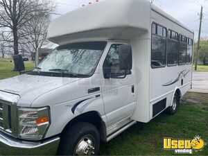 2011 E350 Shuttle Bus Shuttle Bus Tennessee Gas Engine for Sale