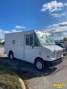 2011 E350 Stepvan Transmission - Automatic Michigan Gas Engine for Sale