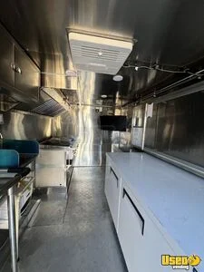 2011 E450 All-purpose Food Truck Surveillance Cameras California Gas Engine for Sale