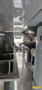 2011 E450 Kitchen Food Truck All-purpose Food Truck Reach-in Upright Cooler Florida Gas Engine for Sale