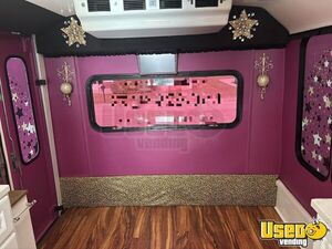2011 E450 Mobile Hair & Nail Salon Truck Additional 1 Florida Gas Engine for Sale