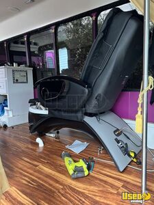 2011 E450 Mobile Hair & Nail Salon Truck Anti-lock Brakes Florida Gas Engine for Sale