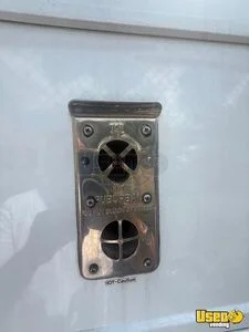 2011 E450 Pet Care / Veterinary Truck 51 New York Gas Engine for Sale