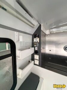 2011 E450 Pet Care / Veterinary Truck Backup Camera New York Gas Engine for Sale