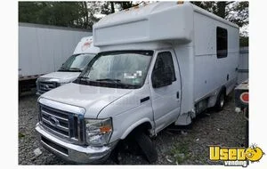 2011 E450 Pet Care / Veterinary Truck Stainless Steel Wall Covers New York Gas Engine for Sale